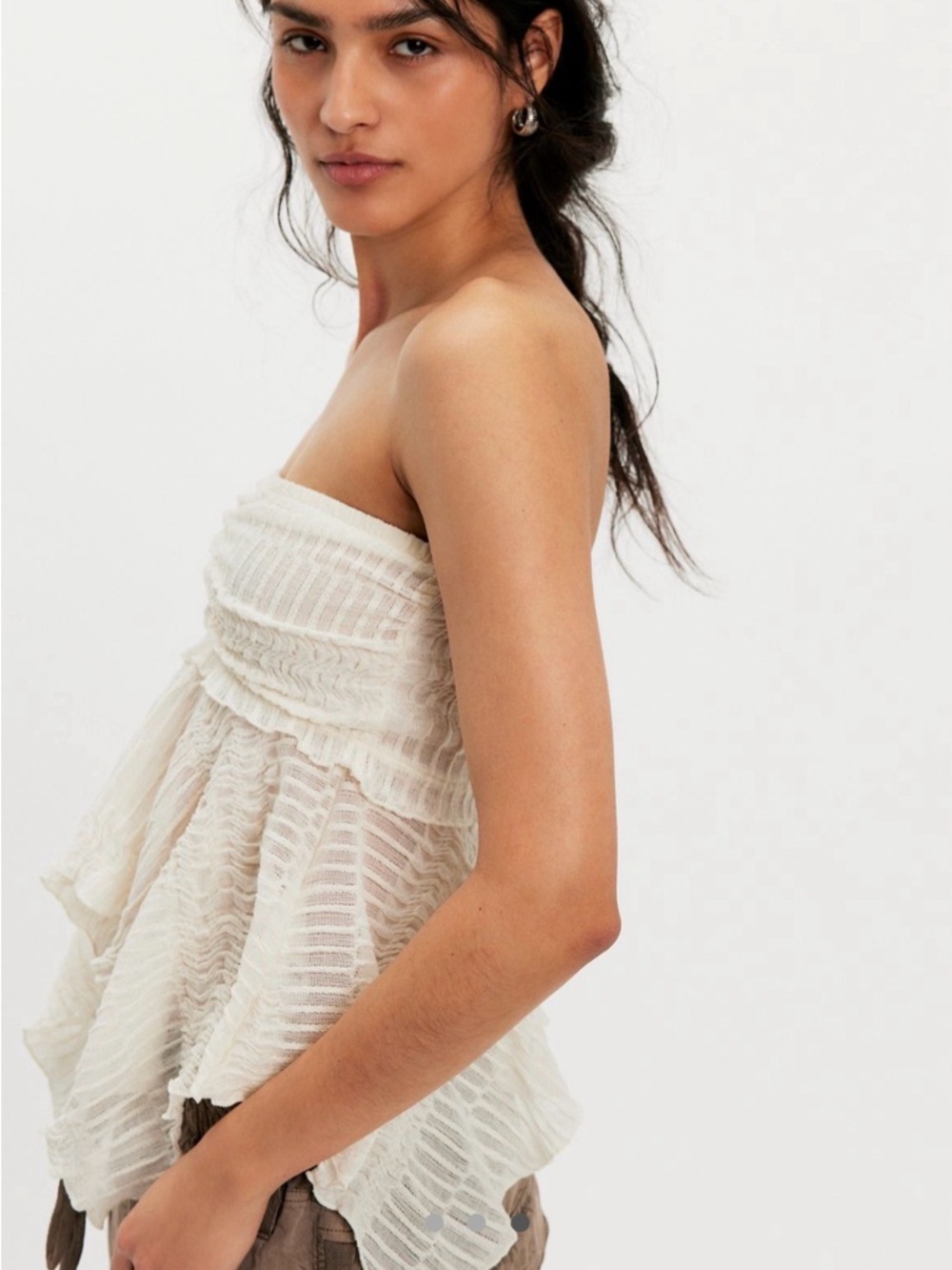 Strapless Cream Ruffled Tube Top - Picture 4 of 7